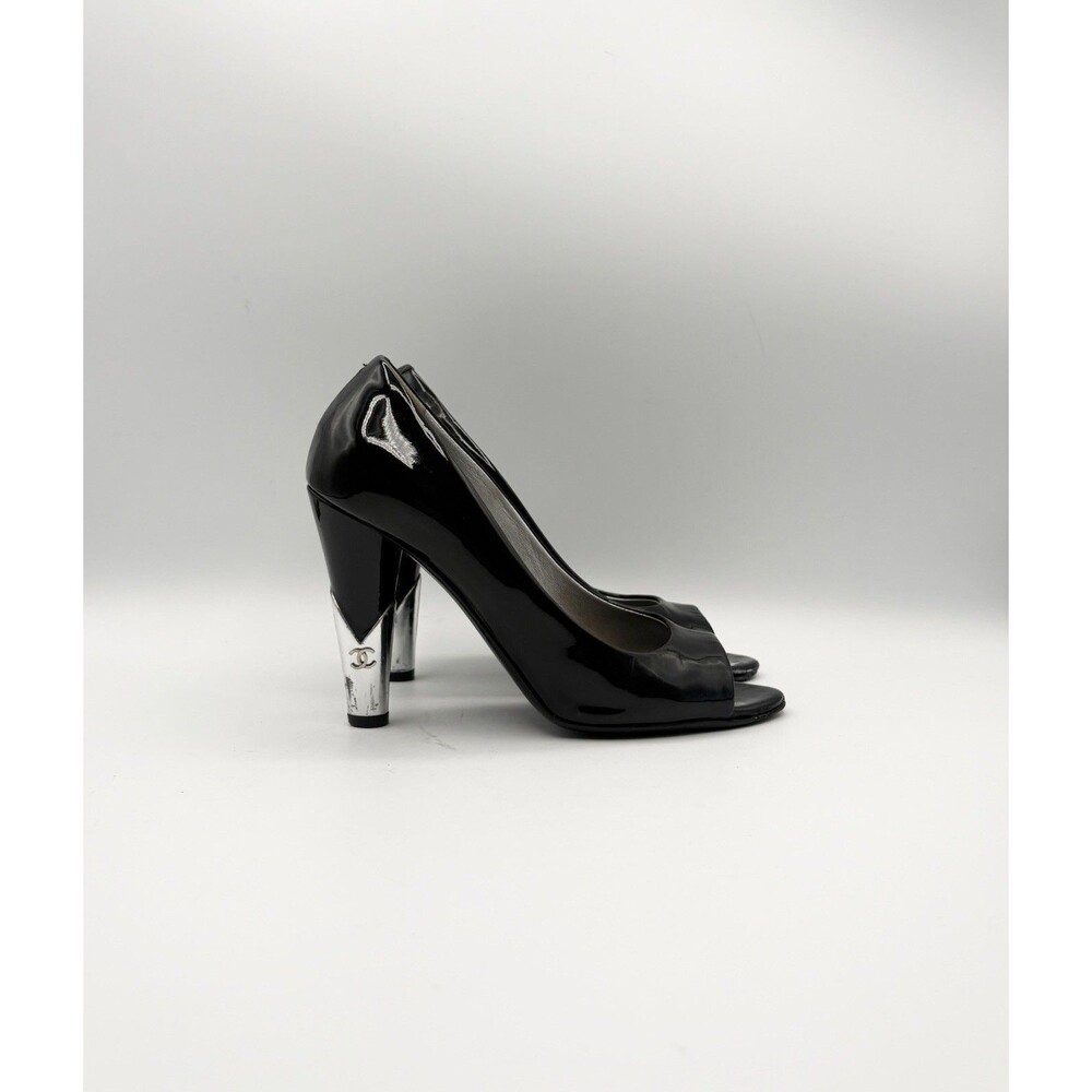 Chanel Black Patent Leather Peep Toe Pumps  Silver CC Logo Heel Size EU 36